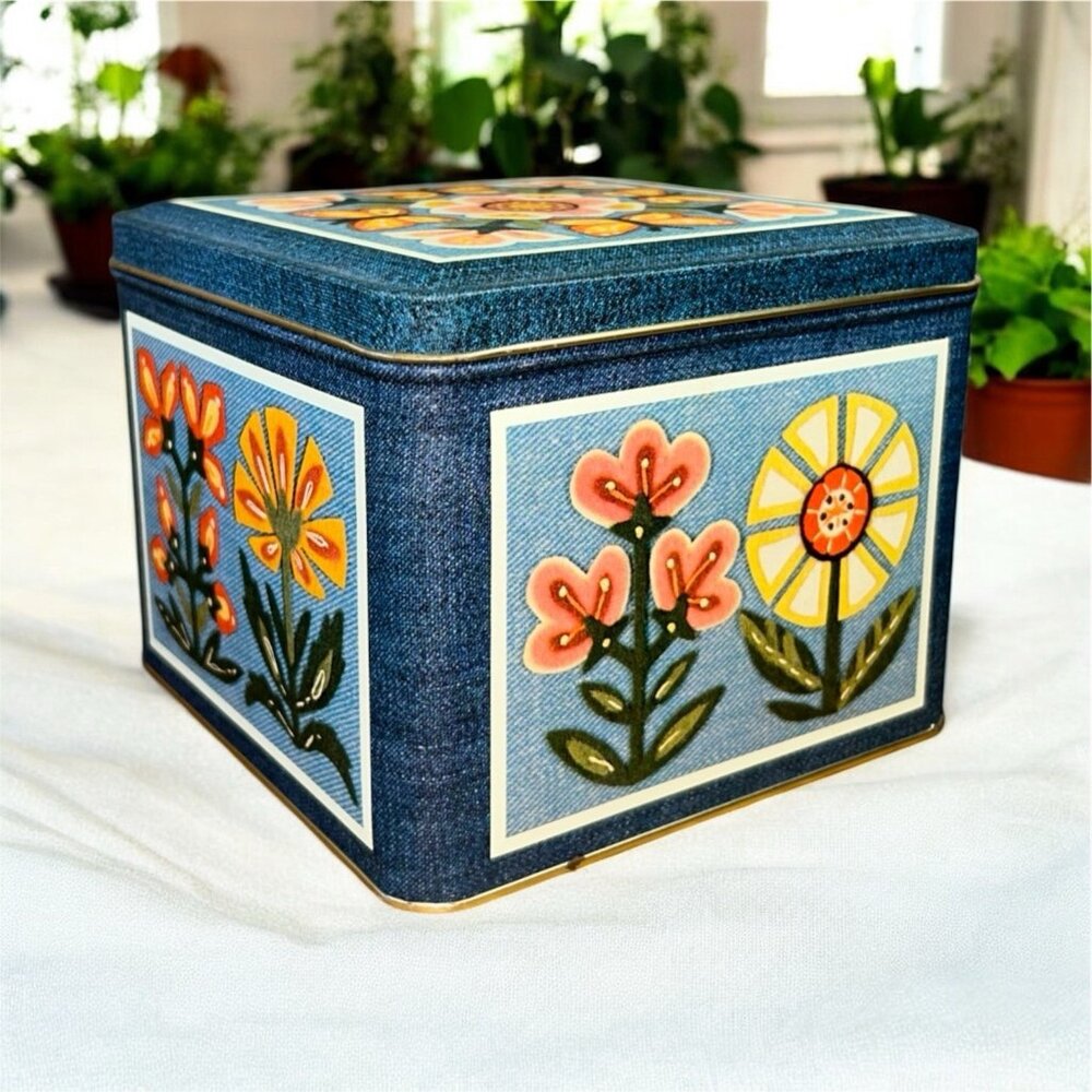 Vintage CURRENT STATIONERY SQUARE TIN 6 x 6 x 4.75 Blue Denim RETRO Flowers